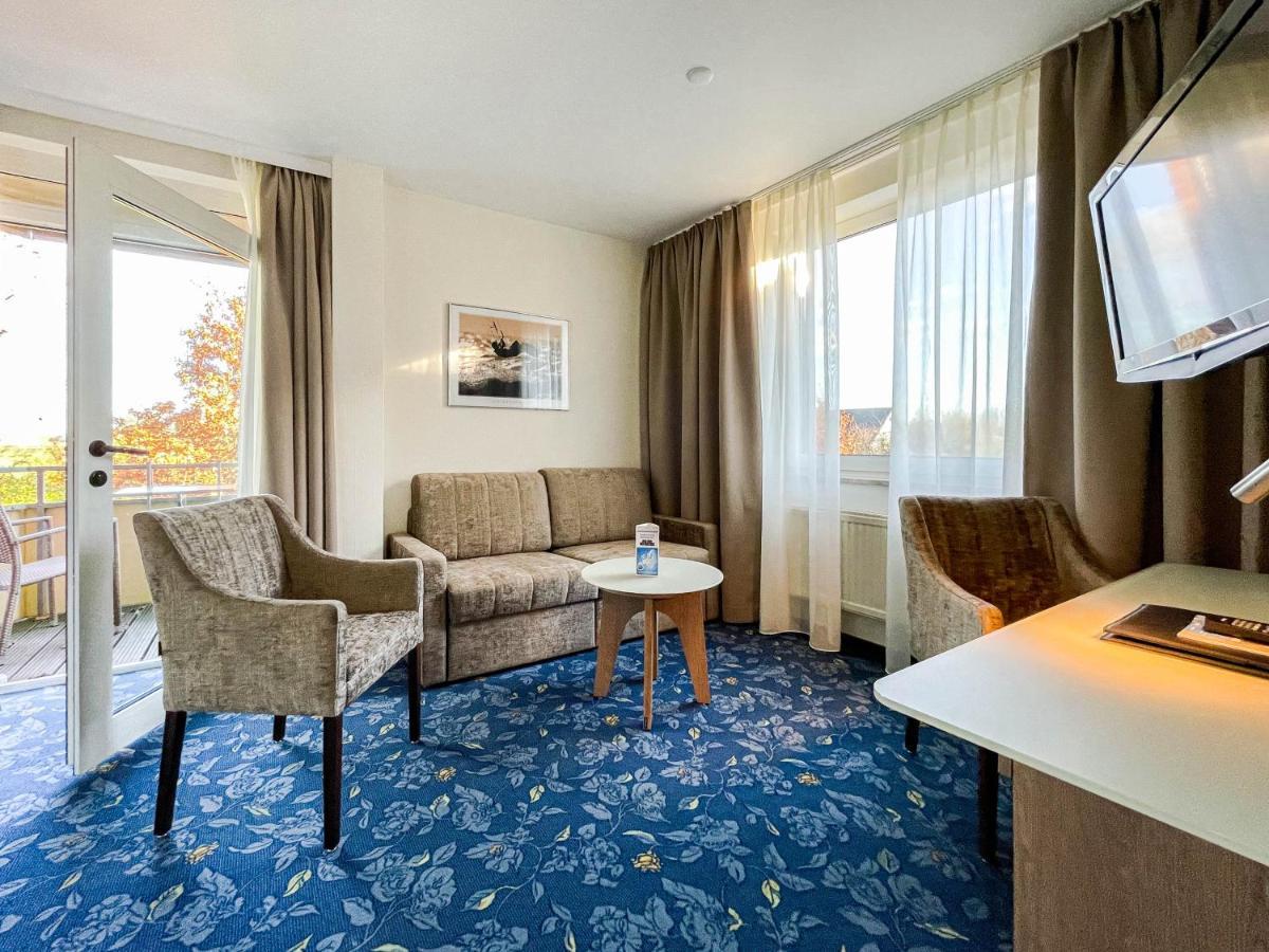 Hotel-Restaurant Vier Linden شتاده المظهر الخارجي الصورة