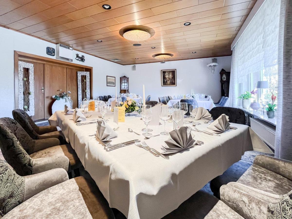 Hotel-Restaurant Vier Linden شتاده المظهر الخارجي الصورة