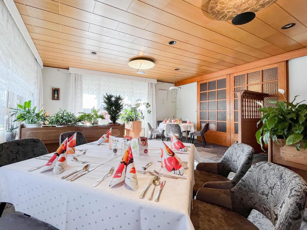 Hotel-Restaurant Vier Linden شتاده المظهر الخارجي الصورة
