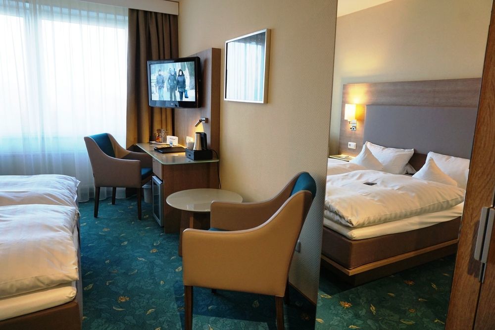 Hotel-Restaurant Vier Linden شتاده المظهر الخارجي الصورة